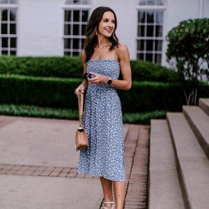 REFORMATION Sable Dress Mari Floral Blue White Smocked Beach Resort Wear Small